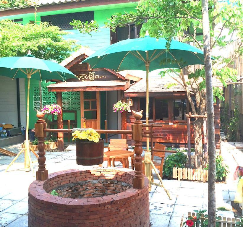 Green House Backpacker Hostel เชียงใหม่ ภายนอก รูปภาพ