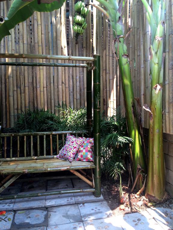 Green House Backpacker Hostel เชียงใหม่ ภายนอก รูปภาพ