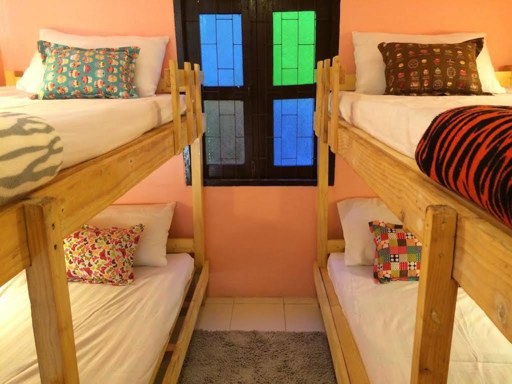 Green House Backpacker Hostel เชียงใหม่ ภายนอก รูปภาพ